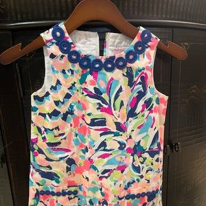 Lilly Pulitzer Girls Shift dress like new size 6